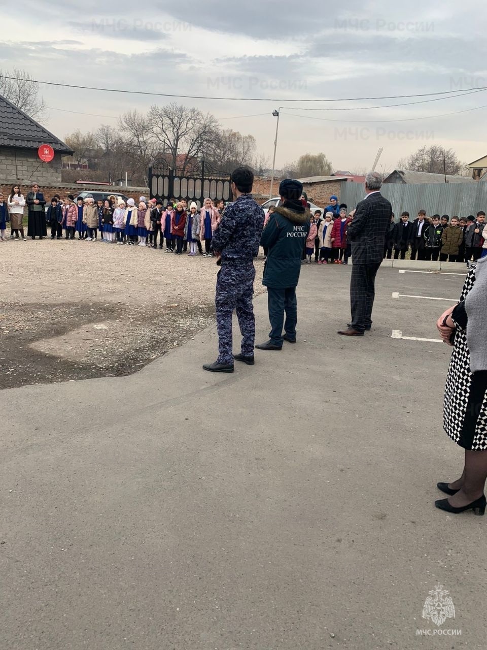 Учебно-тренировочная эвакуация в школе в Назрани | 24.11.2022 | Новости  Магаса - БезФормата